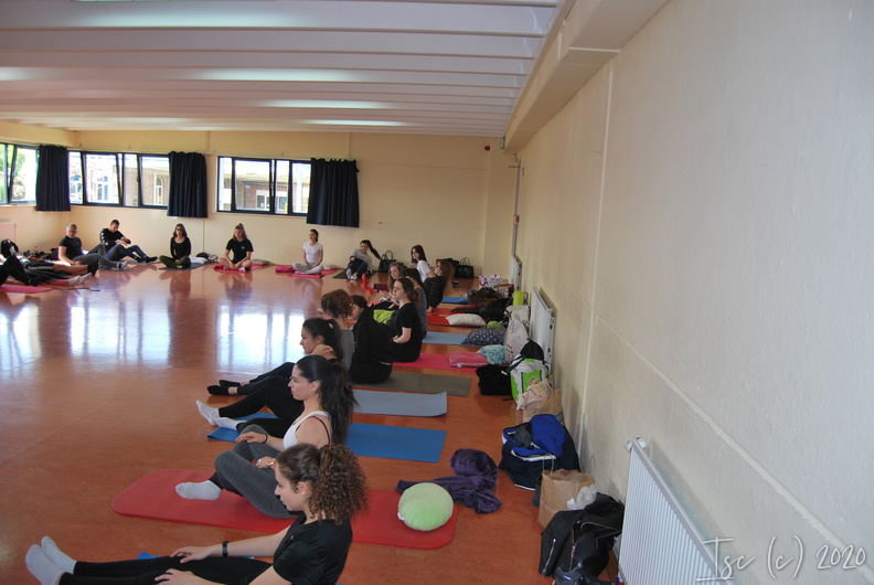 Santé Plurielle 18 Yoga stretching (2)